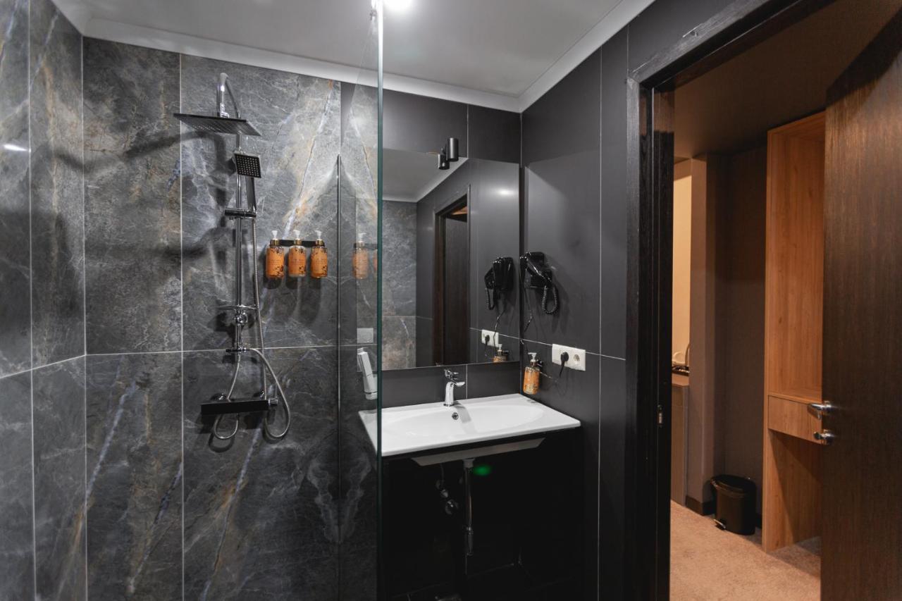 West Inn Georgia Kutaisi Exteriér fotografie